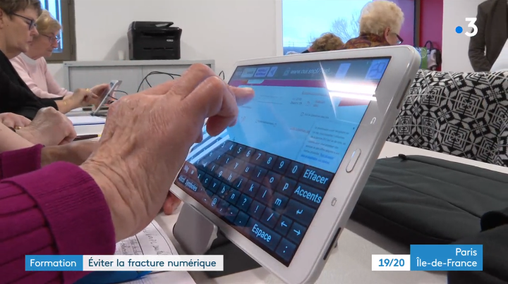 Illustration de l'article sur COVID-19 | Facilotab est gratuitpour aider les seniors isolés